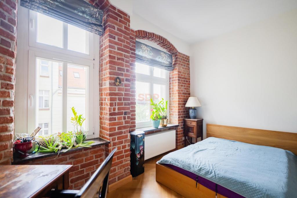 Mieszkanie 79 m², Wrocław, Marii Curie-Skłodowskiej - zdjęcie 2