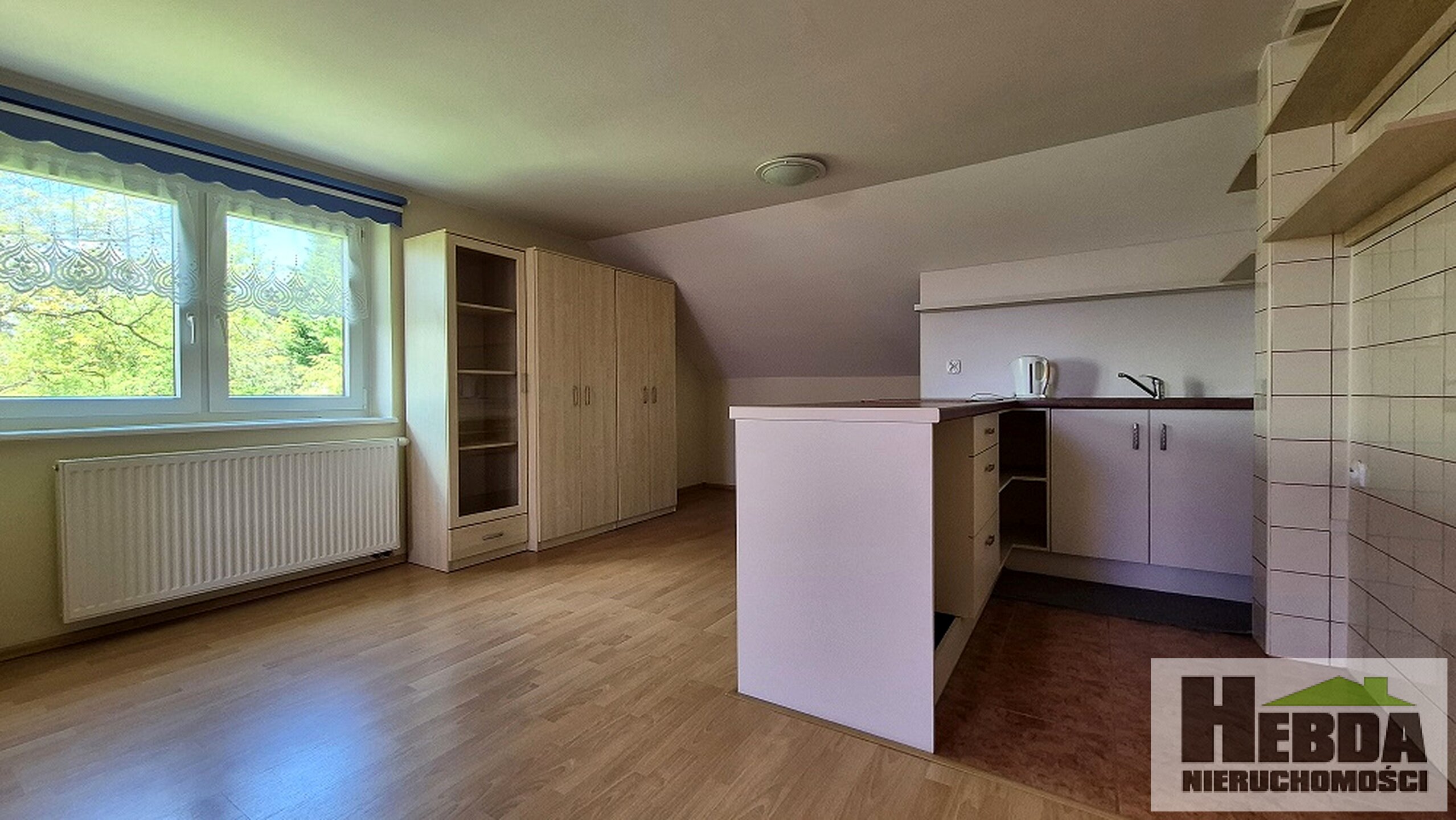 Zawada, CUDNE MIEJSCE !! ZOBACZ ! domek 120 m2 lekko schowany w naturze - zdjęcie 12