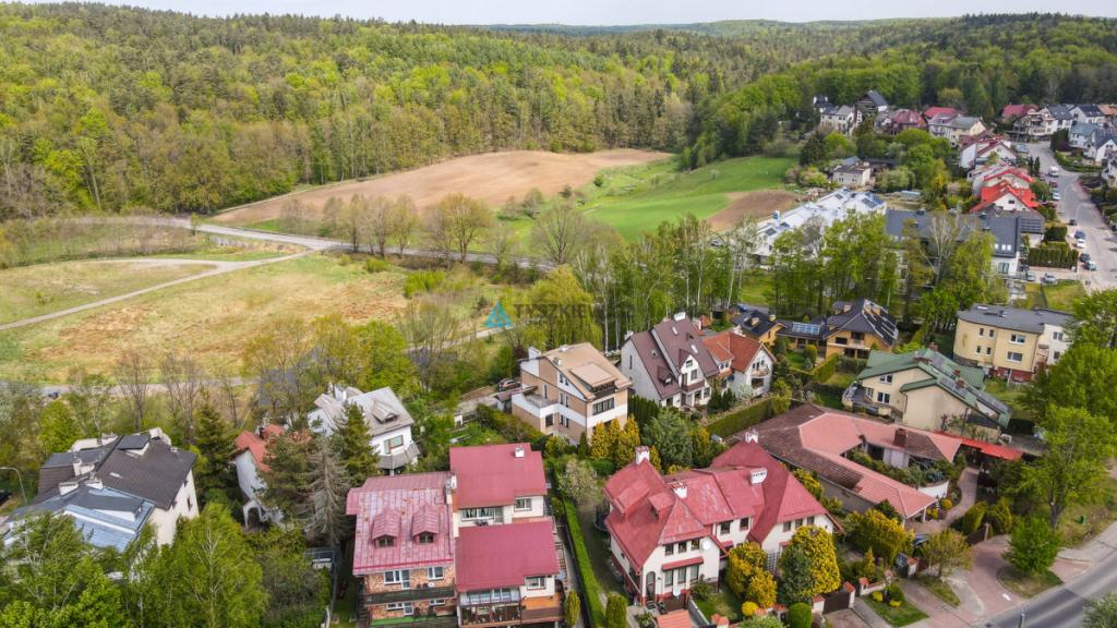 Przestronny dom z ogrodem| Gdynia Dąbrowa - zdjęcie 6