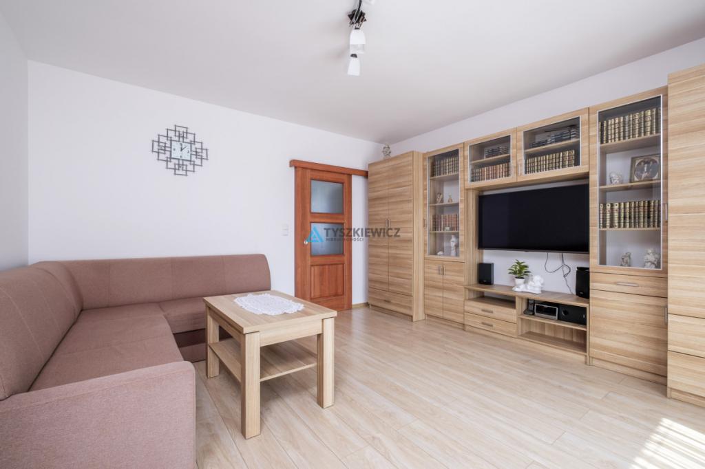 Nowoczesny dom z wyjątkowym ogrodem 3600m2 - zdjęcie 25