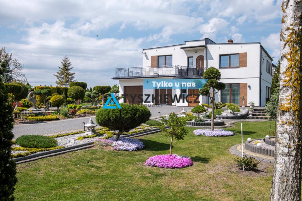 Nowoczesny dom z wyjątkowym ogrodem 3600m2 - zdjęcie 1