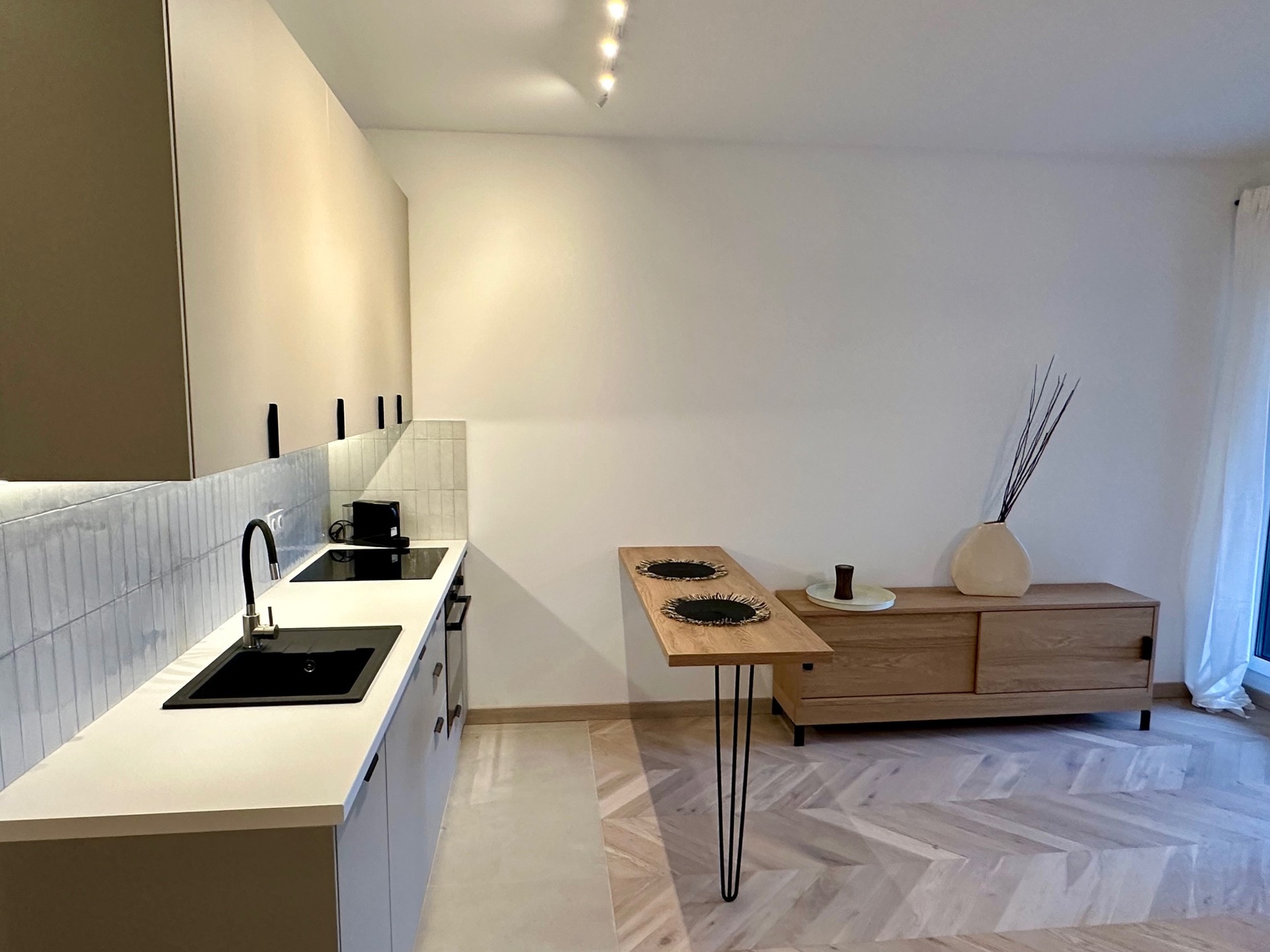 Nowoczesny apartament z widokiem na Dolinę Trzech Stawów |INSPIRE| - zdjęcie 3