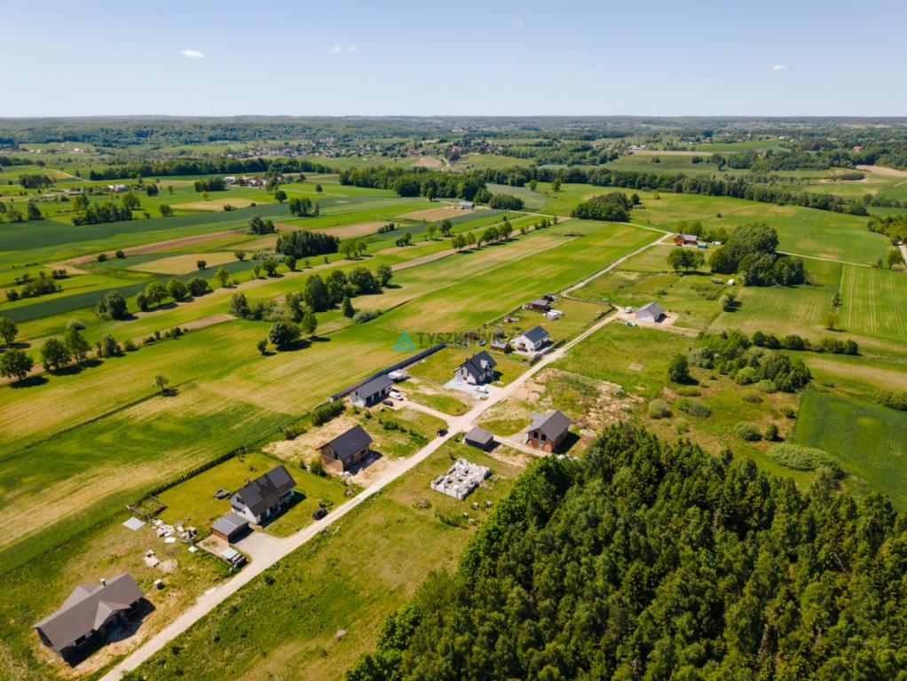 Działka 1560 m² z rozpoczętą budową - zdjęcie 9