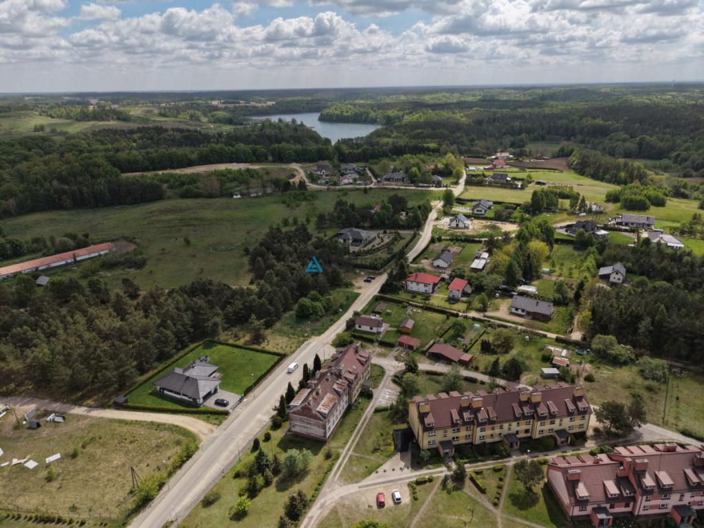 Działka o przeznaczeniu mieszkaniowo-usługowym - zdjęcie 19