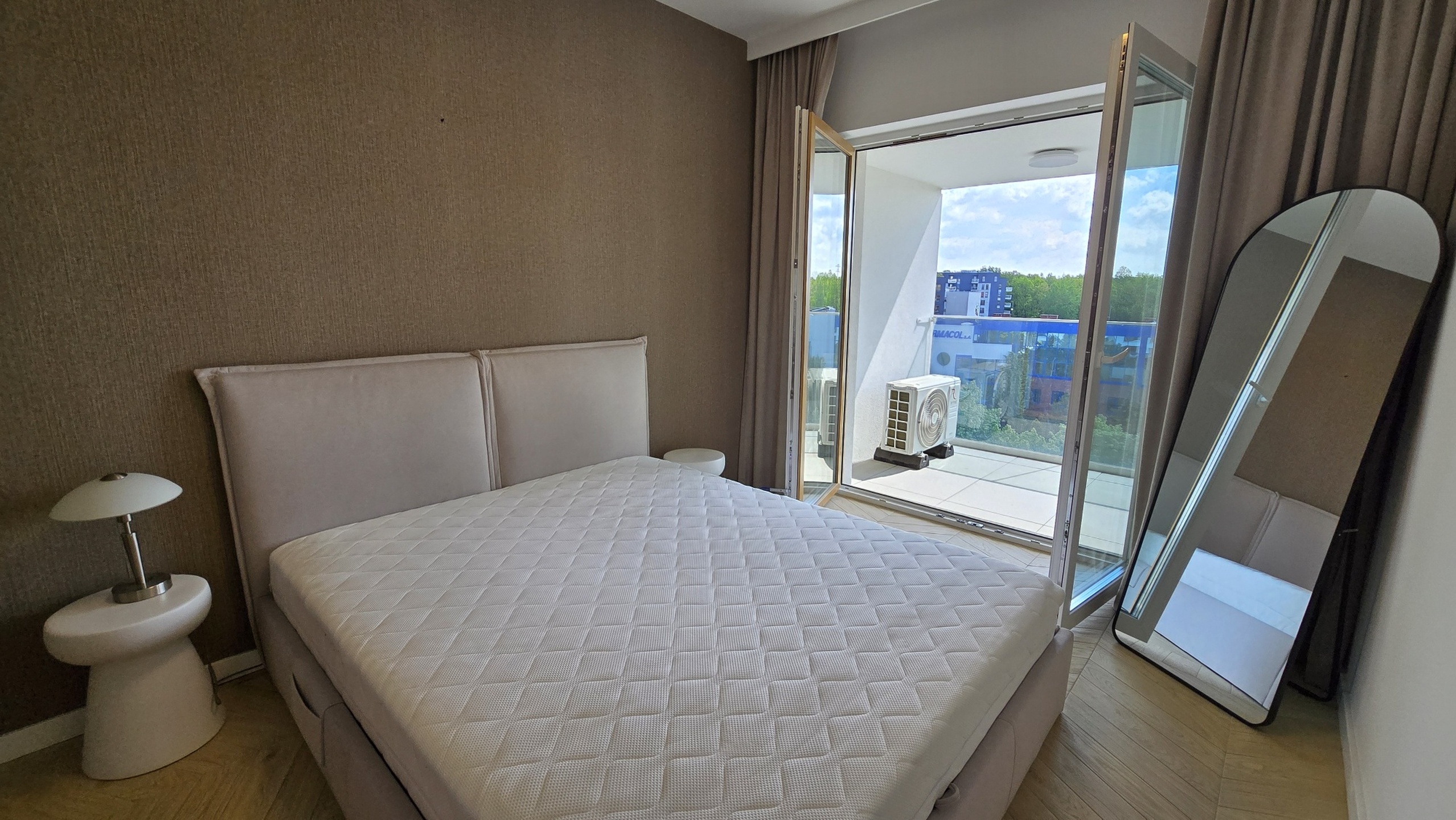 Dobrynów Rzepakowa Brynów 50m lux nowe 2 pok z garaderobą , klimatyzacja, taras, os strzeżone m.postojowe - zdjęcie 15