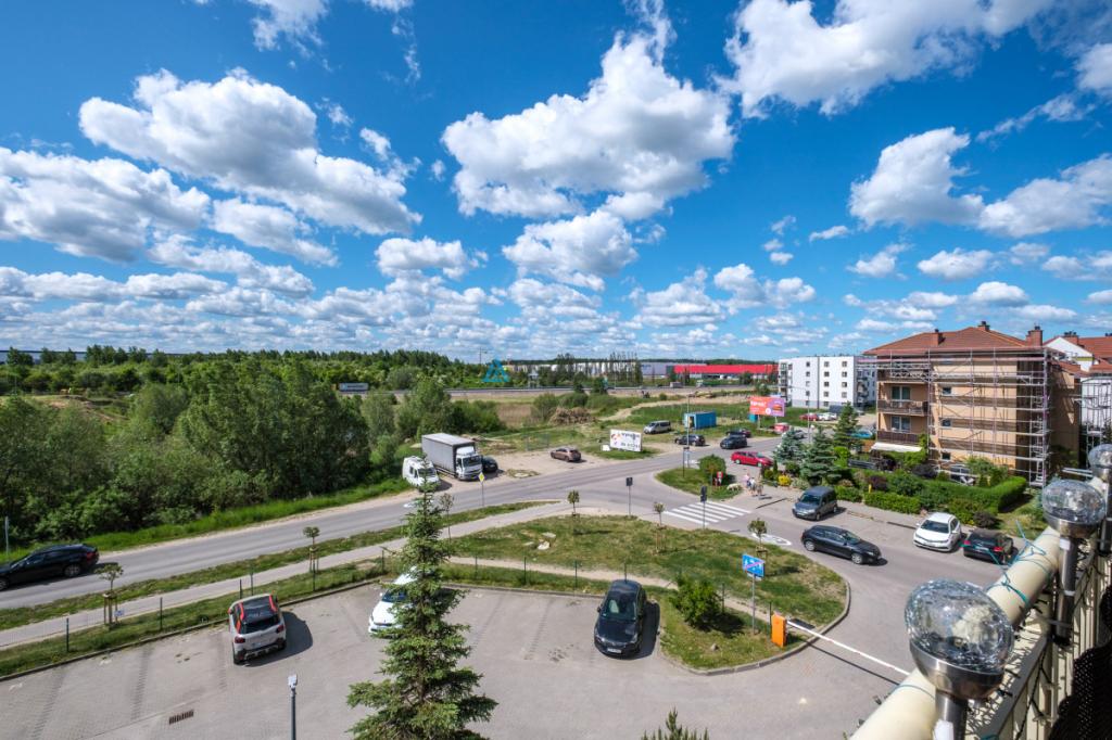 2 pokoje, osobna kuchnia, duży balkon i piwnica - zdjęcie 3