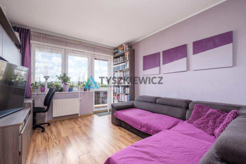 2 pokoje, osobna kuchnia, duży balkon i piwnica - zdjęcie 2