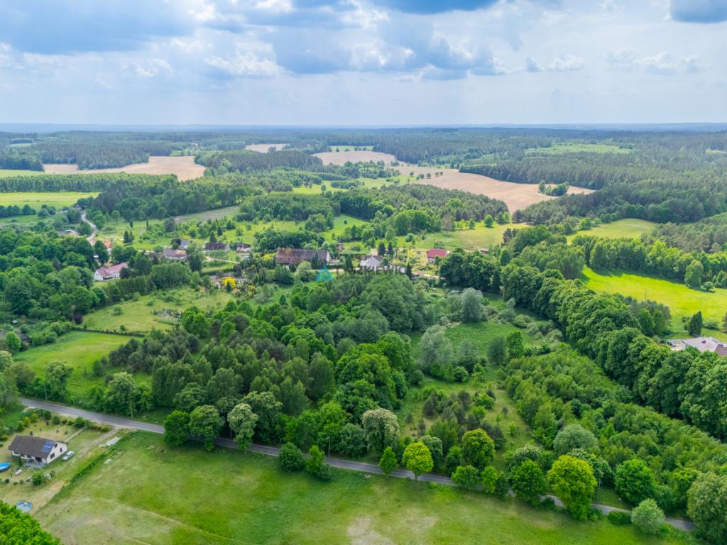 Bronowo | Klimatyczny budynek z potencjałem! - zdjęcie 25