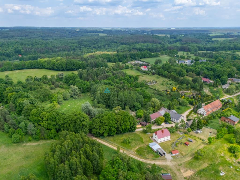 Bronowo | Klimatyczny budynek z potencjałem! - zdjęcie 20