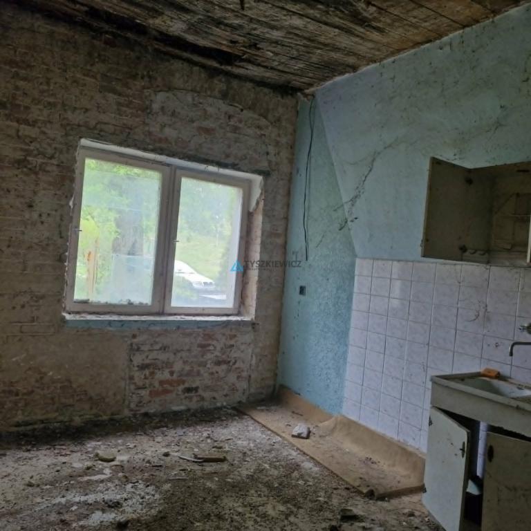 Bronowo | Klimatyczny budynek z potencjałem! - zdjęcie 8