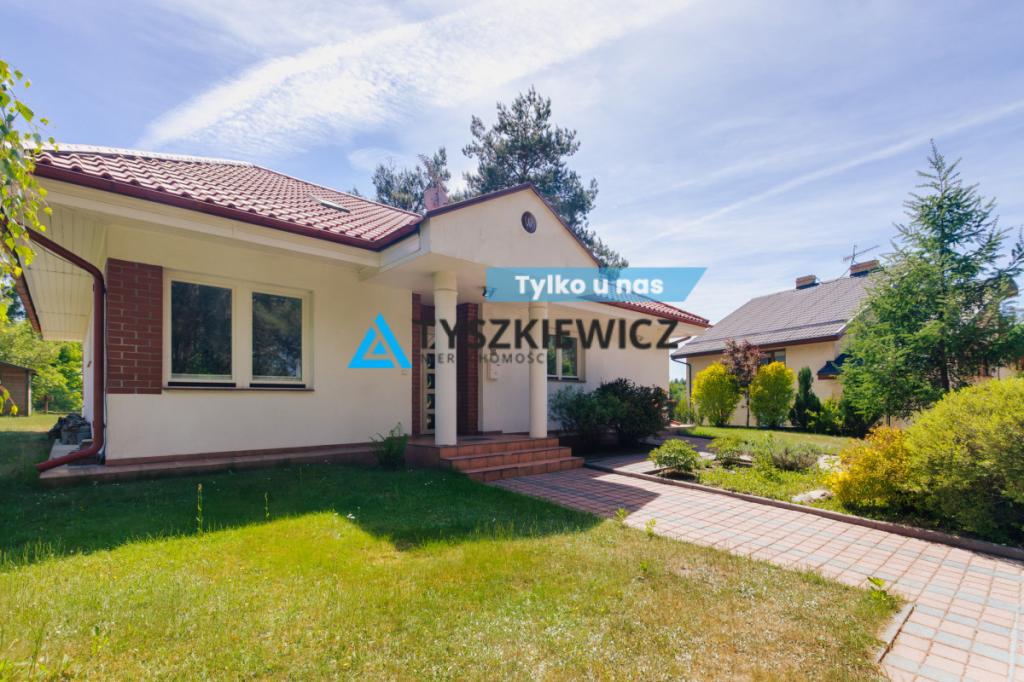 Dom całoroczny z widokiem na jezioro! - zdjęcie 1