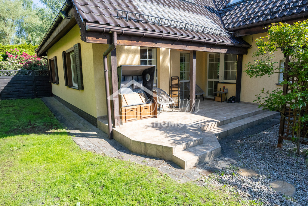 Dom 212&nbsp;m², Bezrzecze, Osiedle Leśne - zdjęcie 2