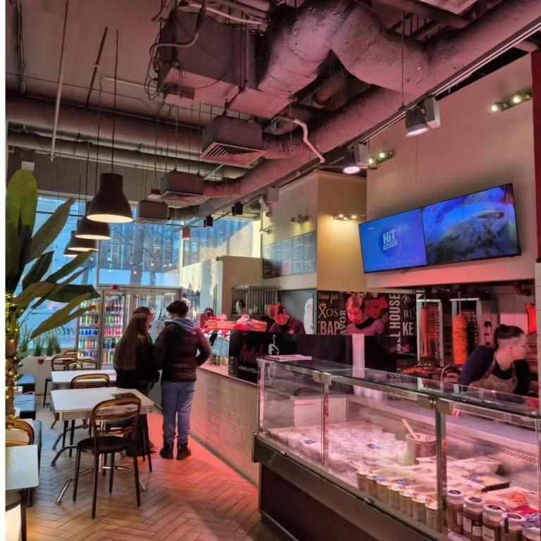Lokal usługowy do wynajęcia, 85&nbsp;m², Bolesławiec, Adama Asnyka - zdjęcie 1