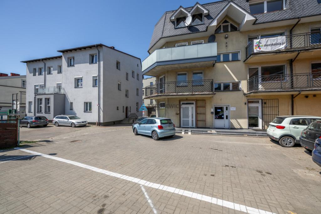 Mieszkanie z potencjałem w centrum Kartuz - zdjęcie 22