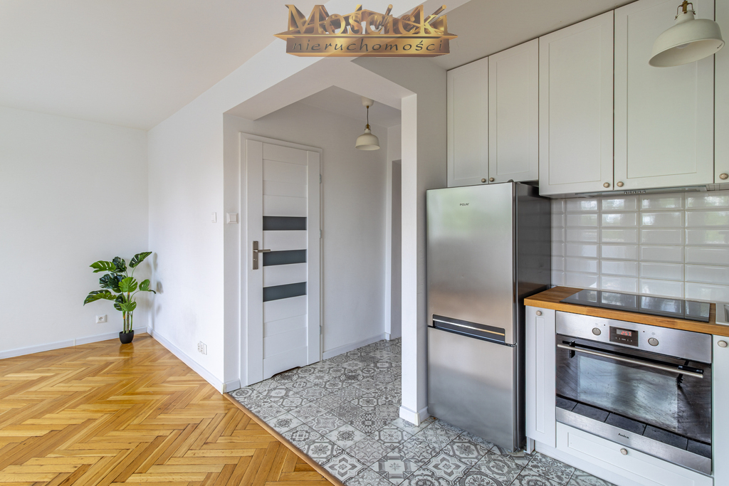 Wynajem 30m² winda, balkon ul Matejki przy Sejmie - zdjęcie 1