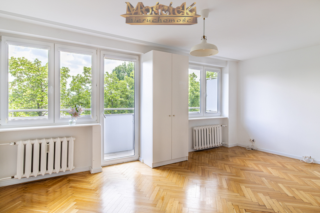 Wynajem 30m² winda, balkon ul Matejki przy Sejmie - zdjęcie 2