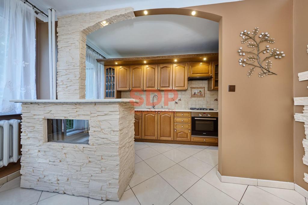 Mieszkanie 71 m², Katowice, Tysiąclecia - zdjęcie 1