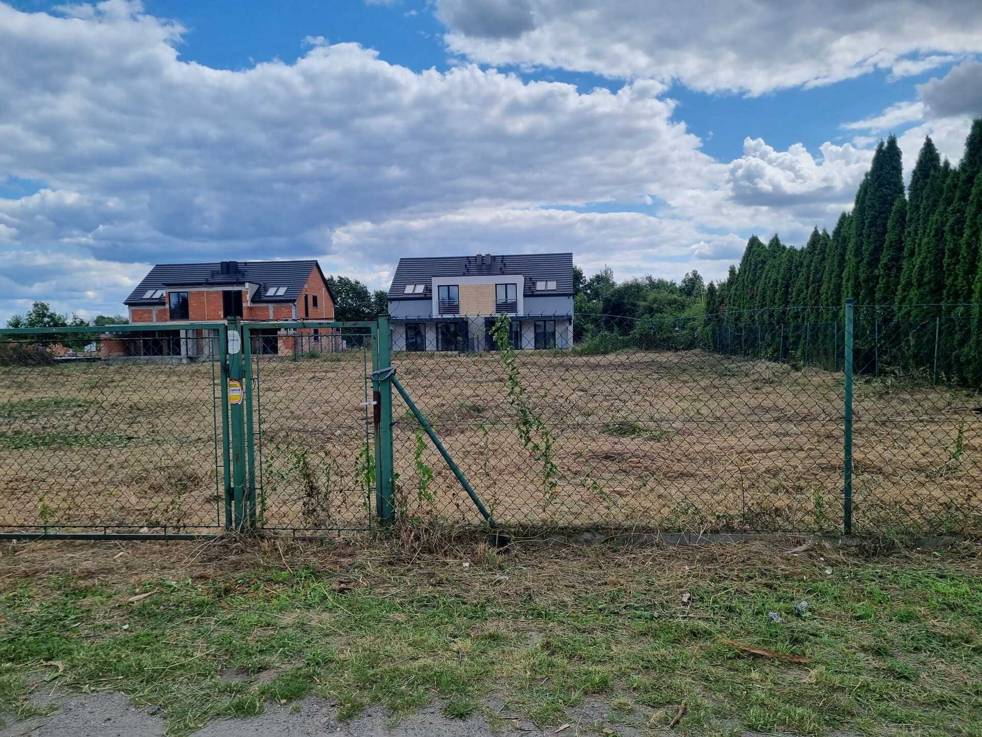 Działka budowlana Oława - zdjęcie 1