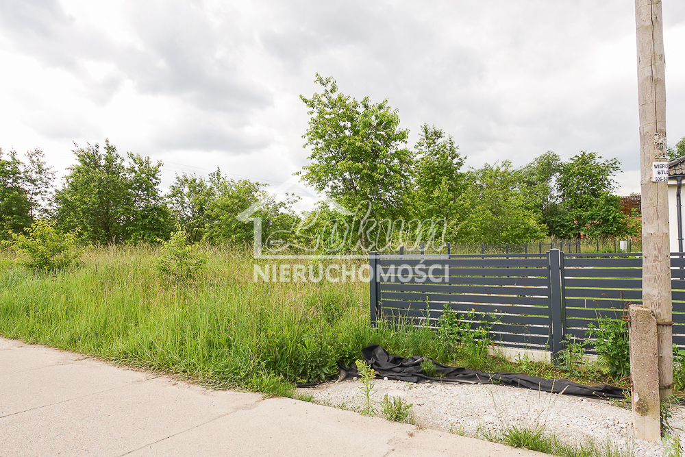 Działka budowlana 783 m², Dobra - zdjęcie 1