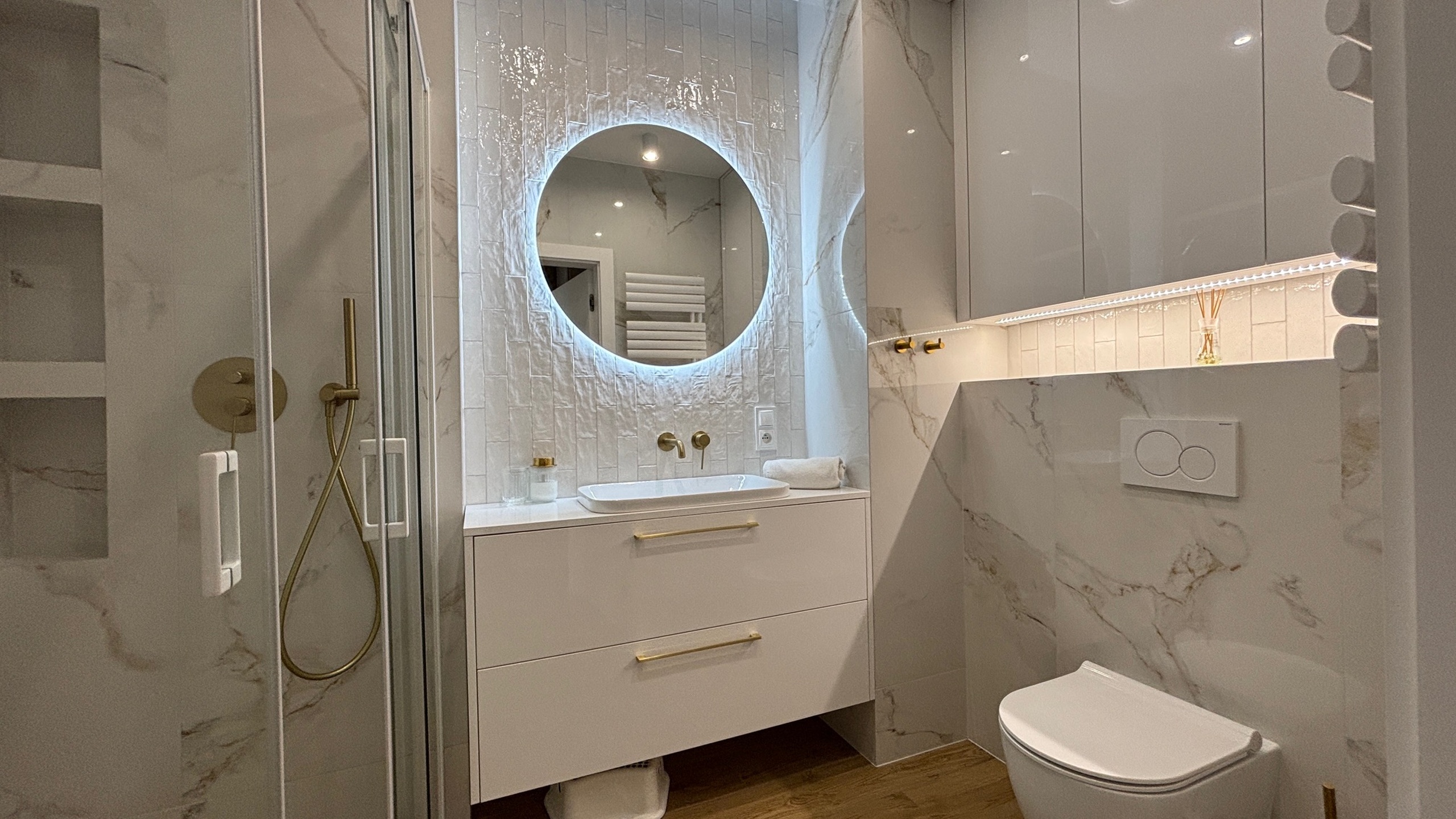 Nowy 3 pokojowy apartament 2 m.parkingowe - zdjęcie 9