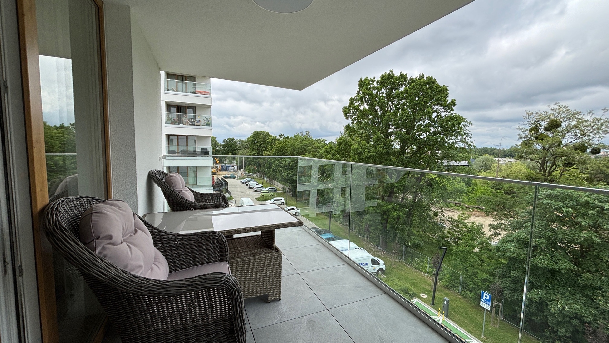 Nowy 3 pokojowy apartament 2 m.parkingowe - zdjęcie 5