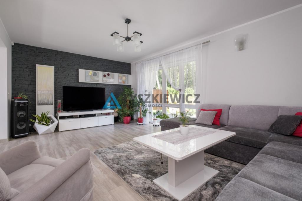 Dom przy lesie, garaż na 2 auta, piękny ogród - zdjęcie 3
