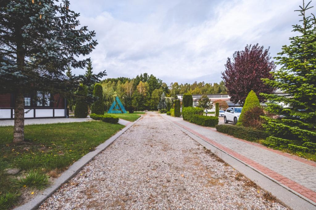 Ośrodek - Stadnina, domki, hotel i restauracja - zdjęcie 10