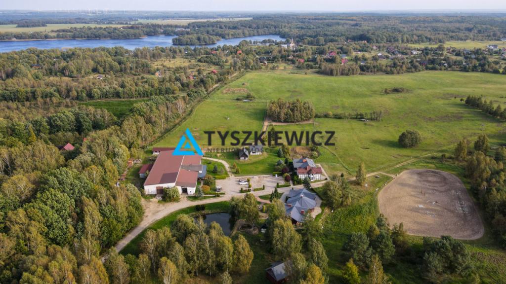 Ośrodek - Stadnina, domki, hotel i restauracja - zdjęcie 1