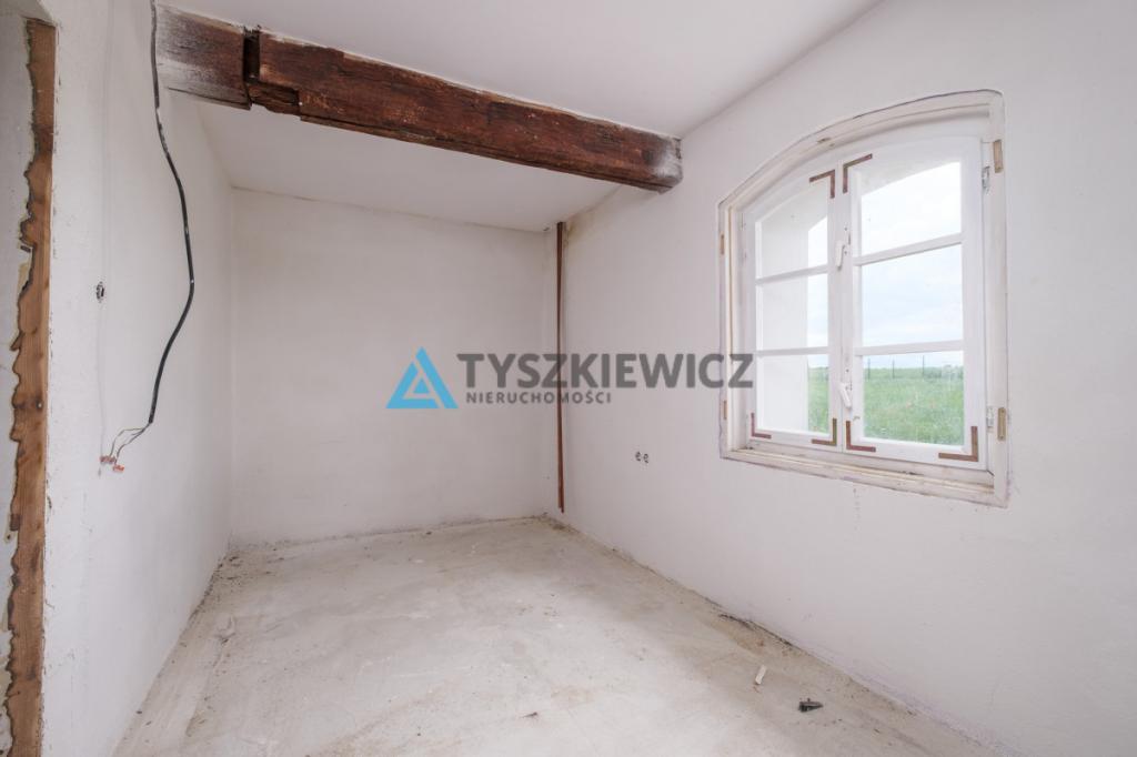 Klimatyczny dom z dużą działką ok.16200 m2 - zdjęcie 4