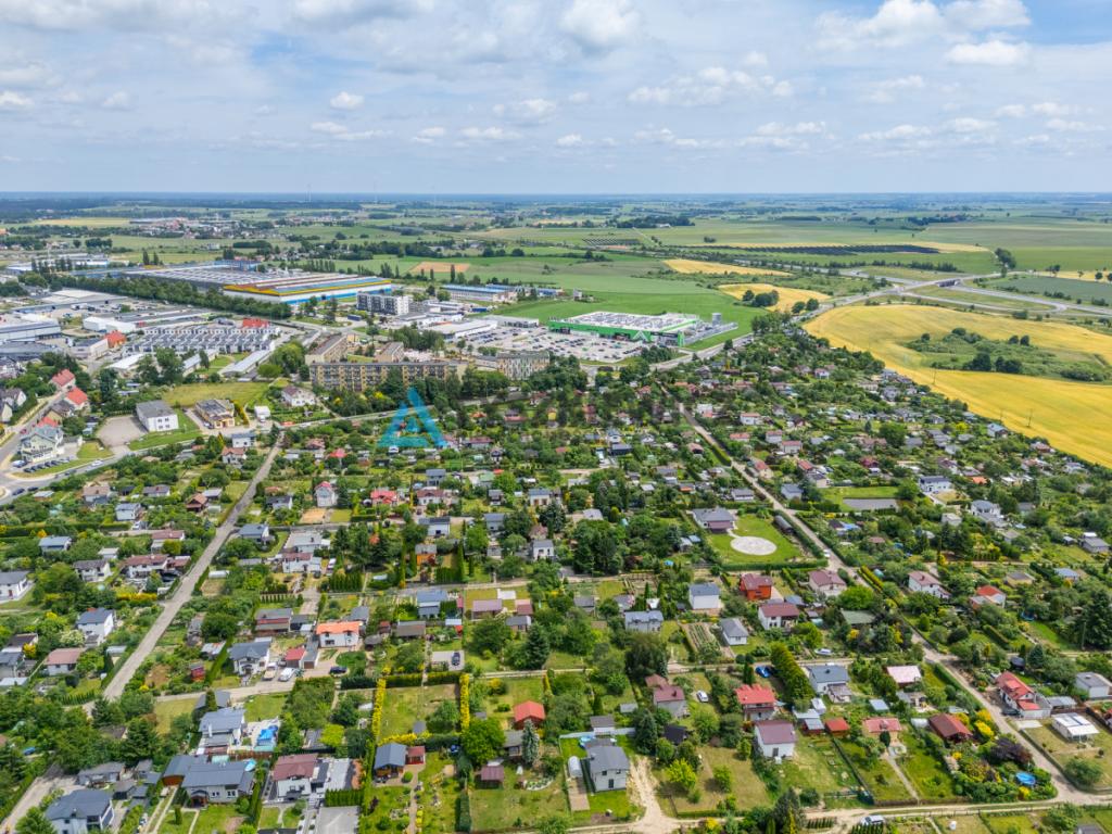 Pięknie zagospodarowana działka ROD z domkiem - zdjęcie 27