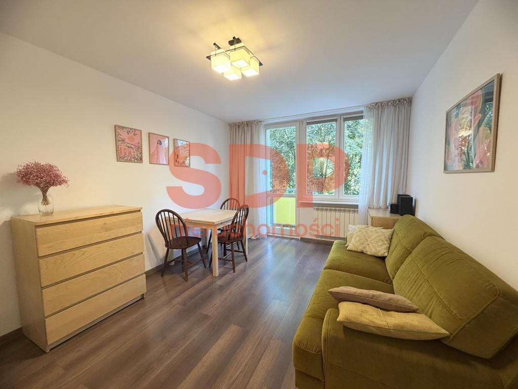 Mieszkanie 37 m², Warszawa, Praga-Południe, Międzynarodowa - zdjęcie 1