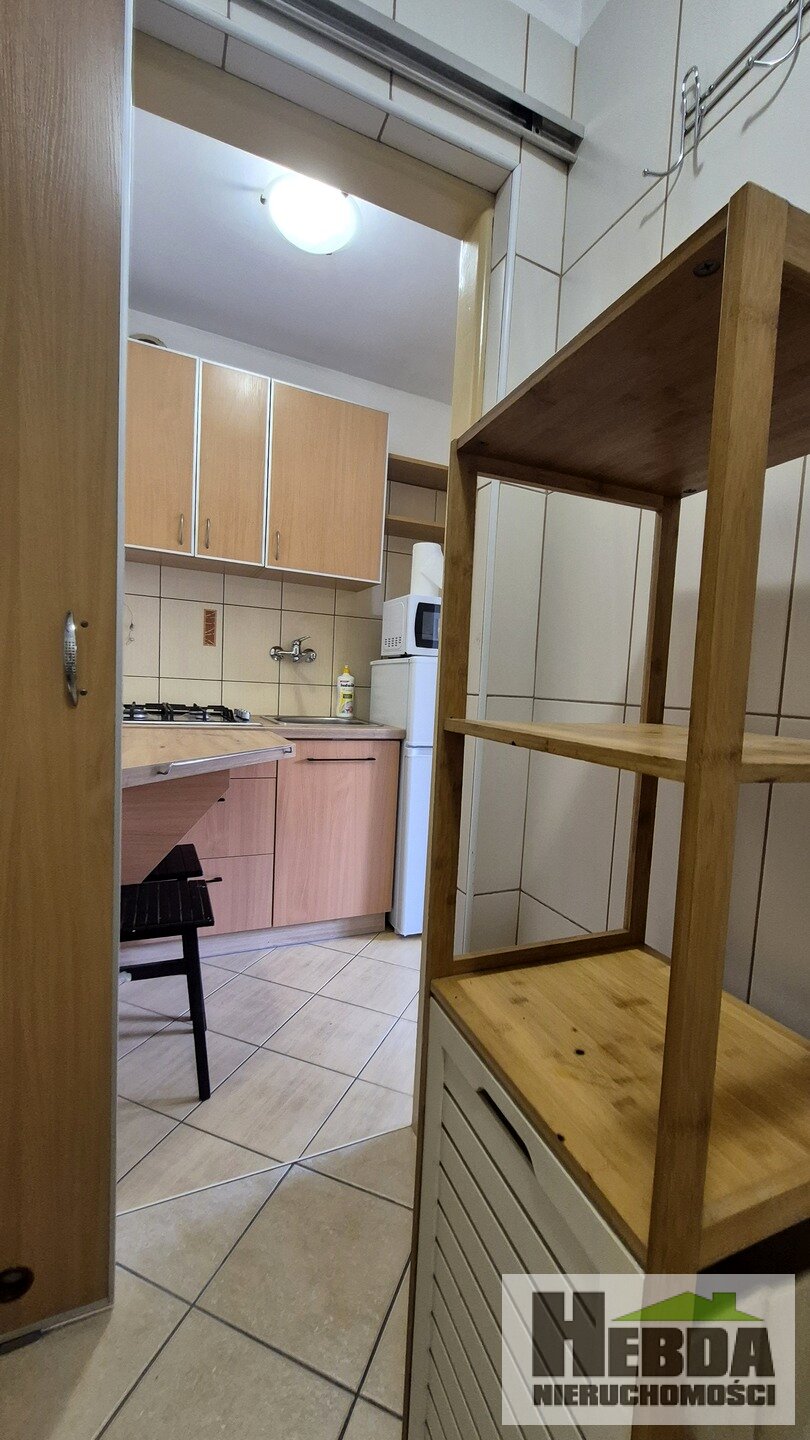 Tarnów, ul. Powstańców Warszawy , kawalerka 24 m2, tuż obok Świtu - zdjęcie 7