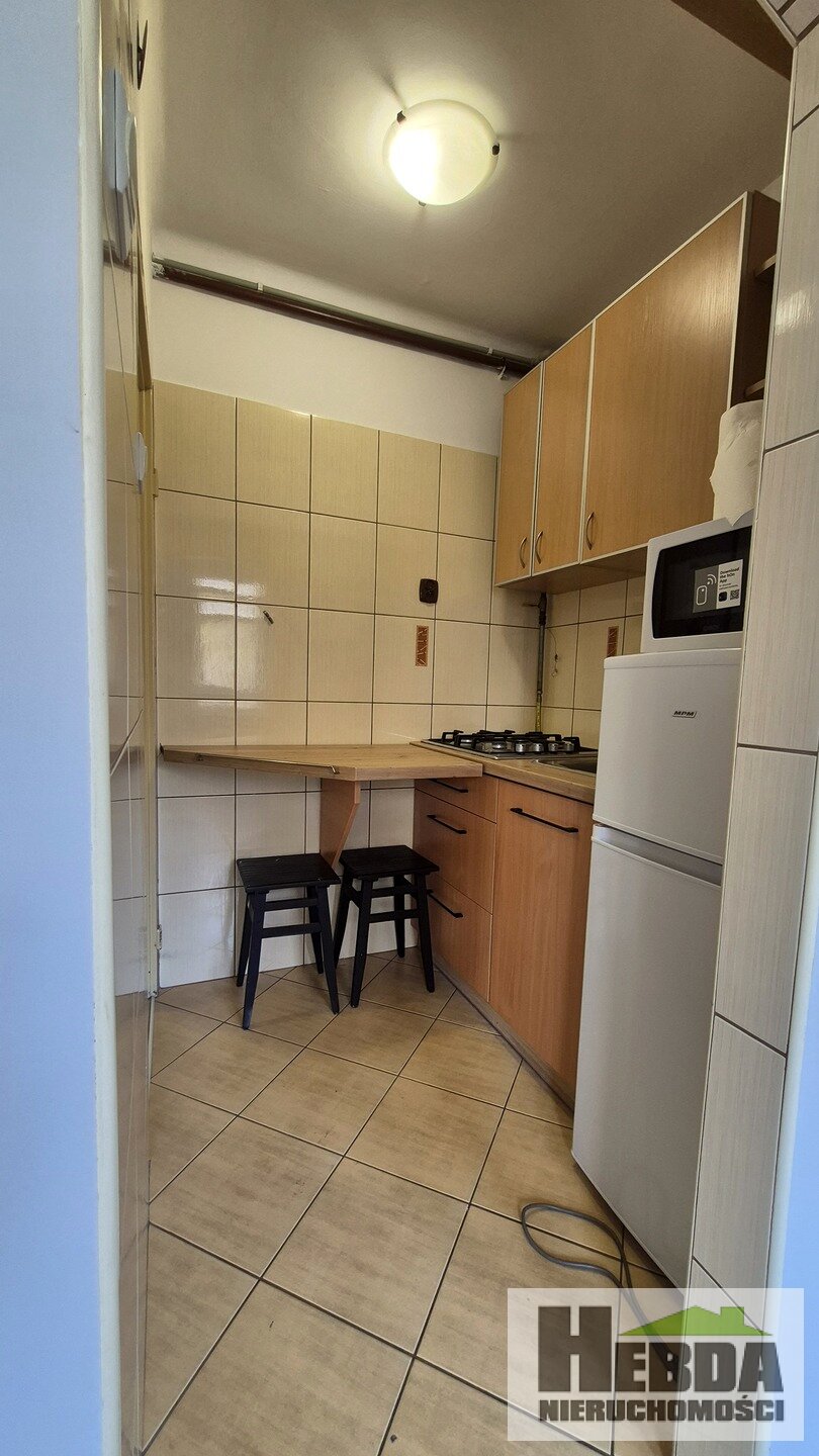 Tarnów, ul. Powstańców Warszawy , kawalerka 24 m2, tuż obok Świtu - zdjęcie 4
