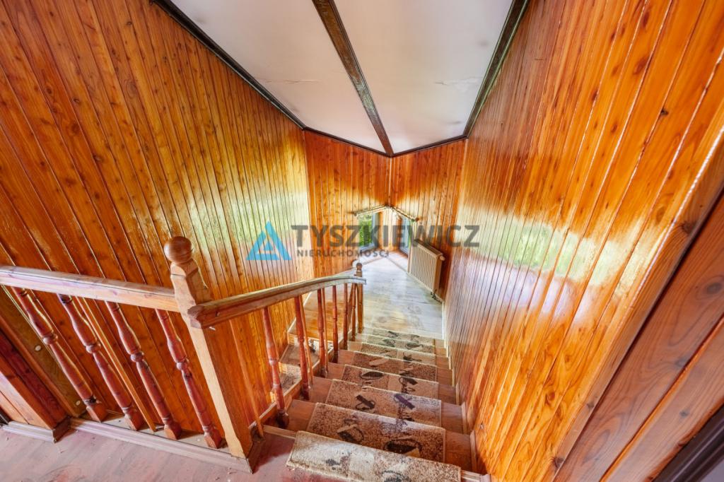 Przestronny dom rodzinny 250 m² - zdjęcie 11
