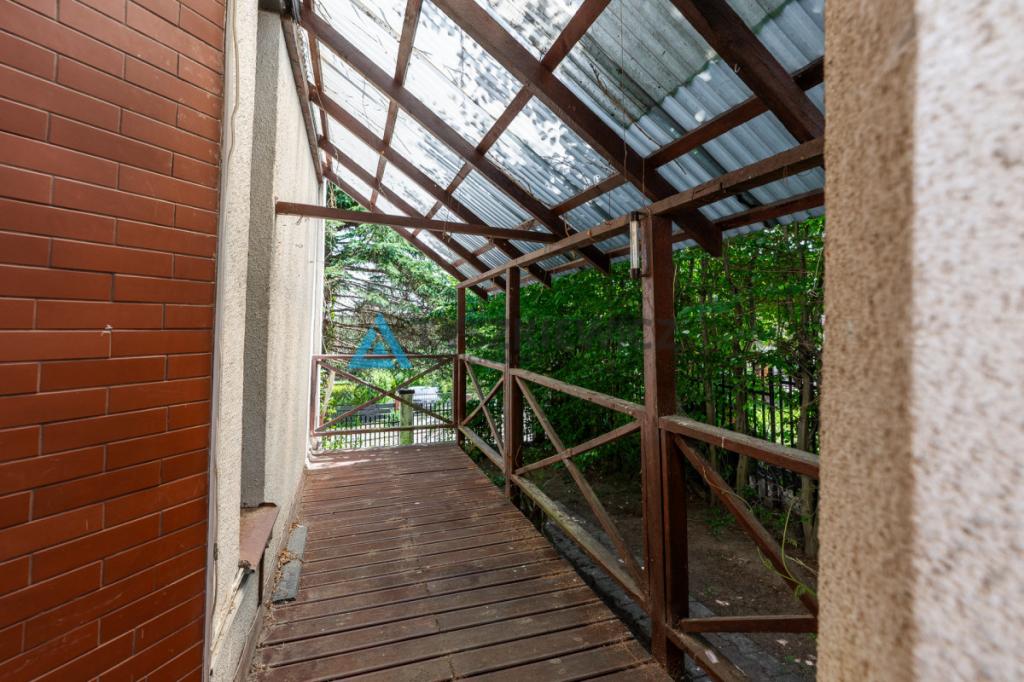 Przestronny dom rodzinny 250 m² - zdjęcie 22