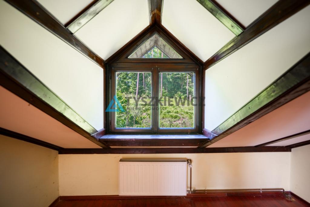 Przestronny dom rodzinny 250 m² - zdjęcie 12