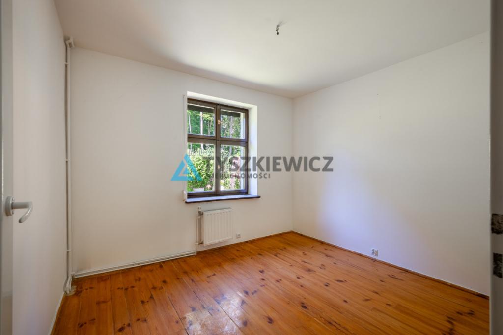 Przestronny dom rodzinny 250 m² - zdjęcie 9