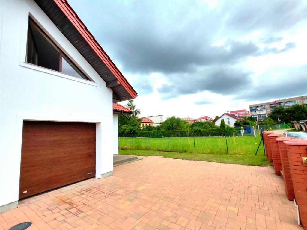 Dom 360&nbsp;m², Ełk, Gustawa Gizewiusza - zdjęcie 1