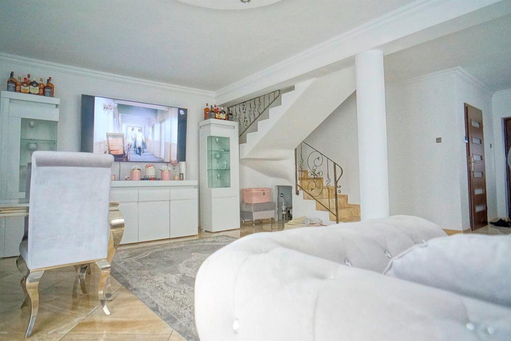 Dom 360&nbsp;m², Ełk, Gustawa Gizewiusza - zdjęcie 4
