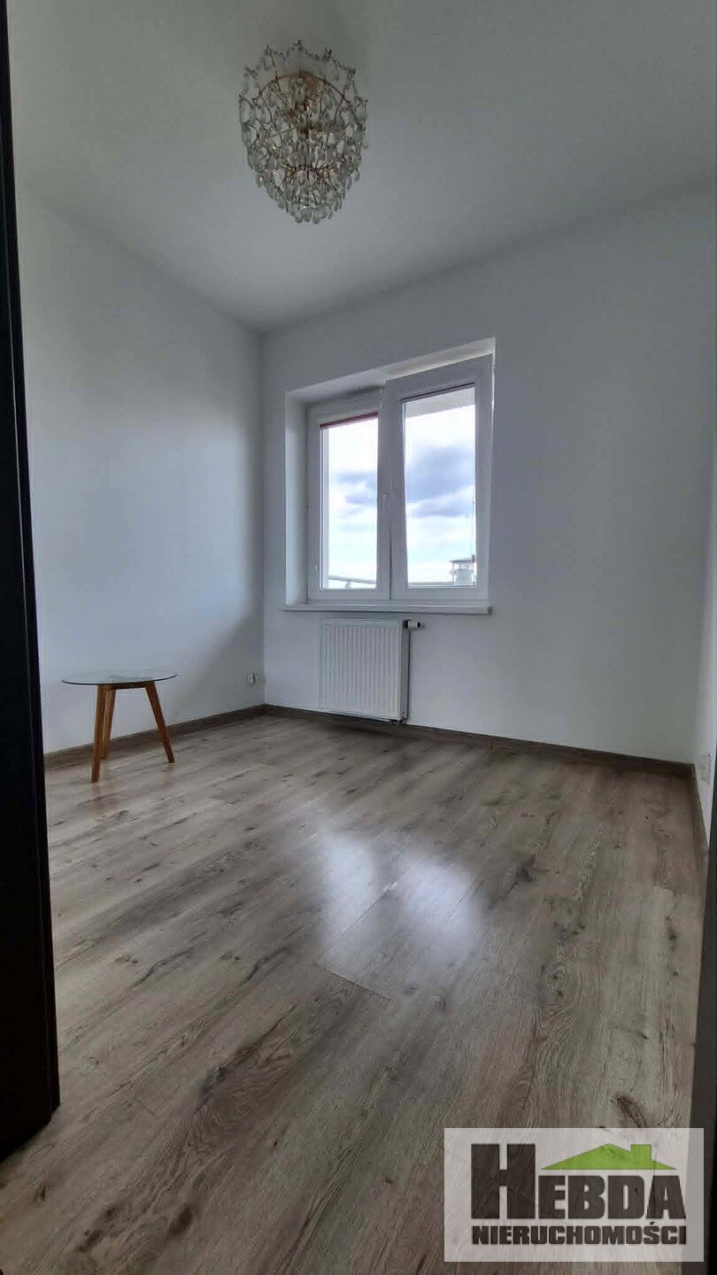Tarnów, Bora Komorowskiego , 3 pokojowe z dużą loggią , garażem - zdjęcie 10