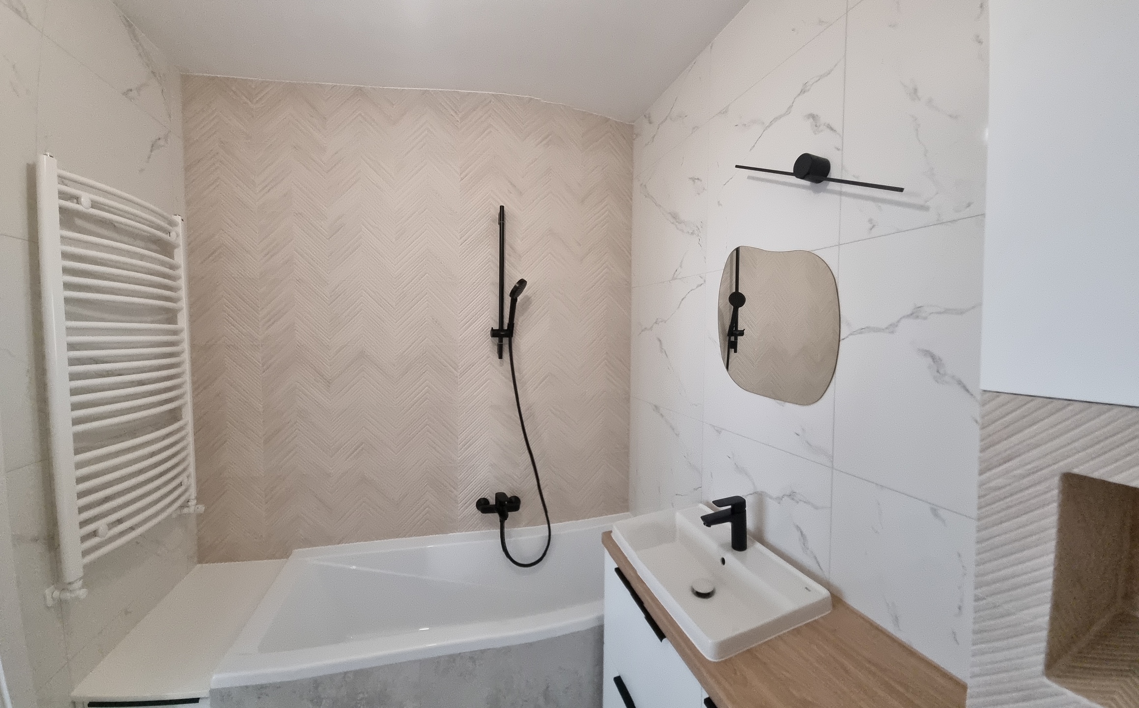 Nowoczesne, nowe, gotowe mieszkanie 3 pok, balkon, kom lok, garaż - zdjęcie 4