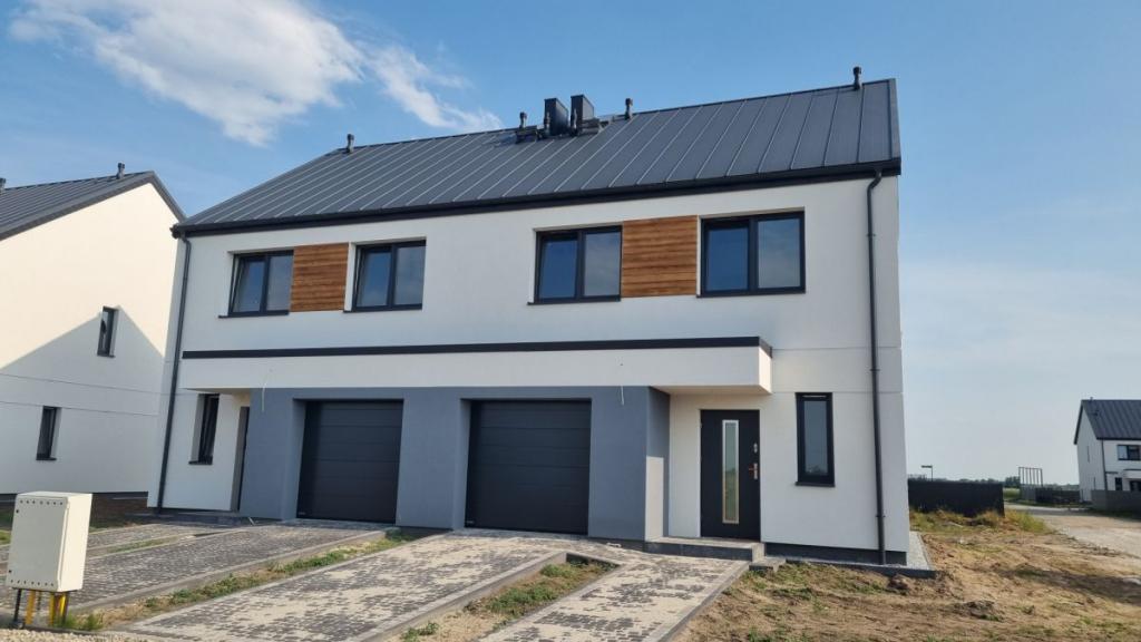 bez prowizji !! bez skosów,  dojazd asfaltowy - zdjęcie 2