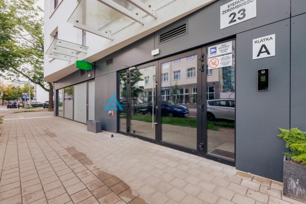 Apartament z miejscem w hali, w sercu Gdyni 49 m2 - zdjęcie 20