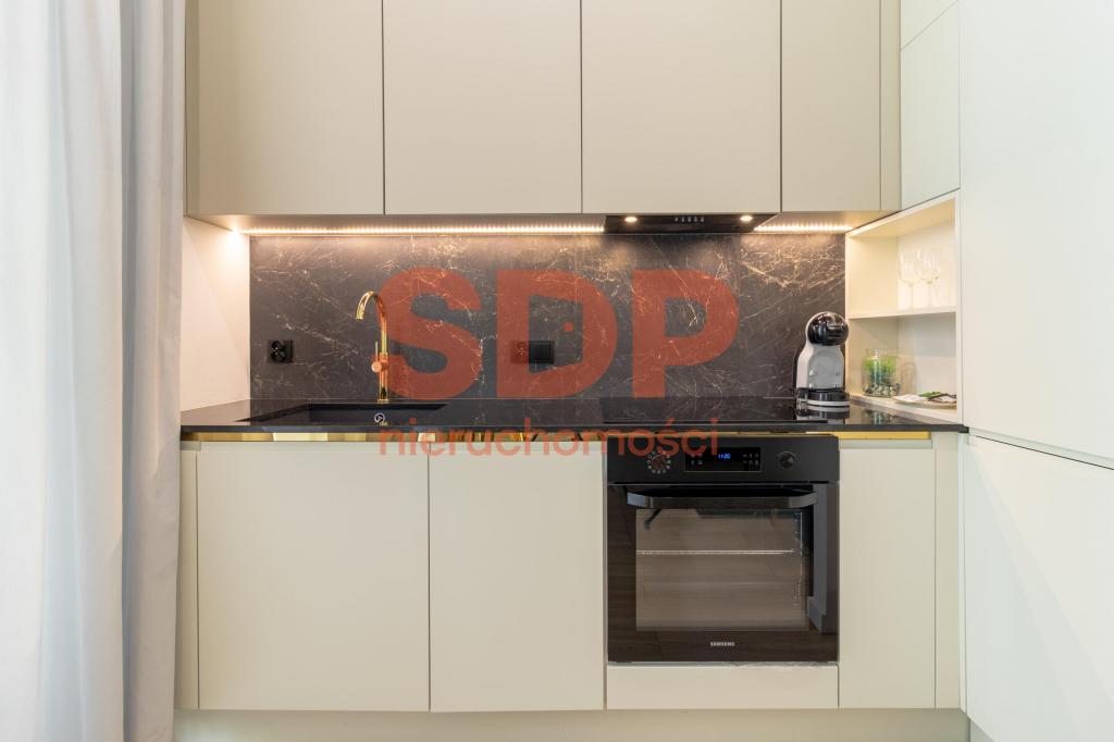 Mieszkanie 28 m², Łódź, Śródmieście, Tuwima Juliana - zdjęcie 2