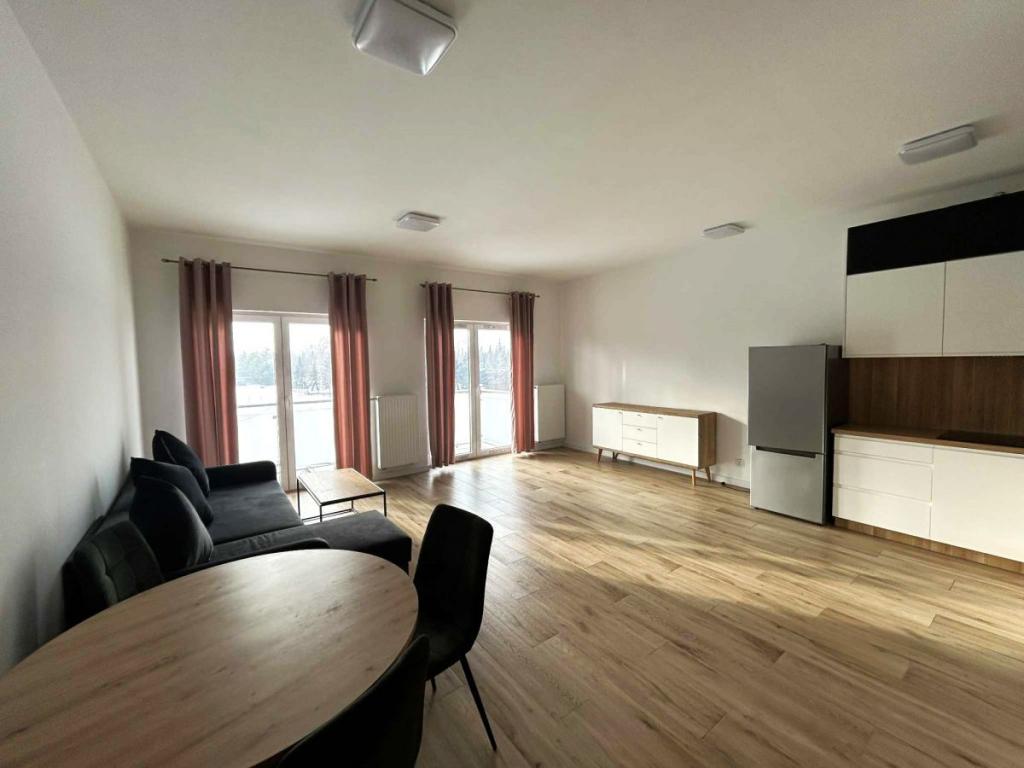 3 pokoje, balkon , wyposażone, bez PCC - zdjęcie 2