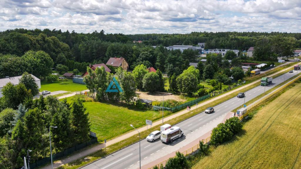 Działka mieszkaniowo-usługowa z MPZP - zdjęcie 12