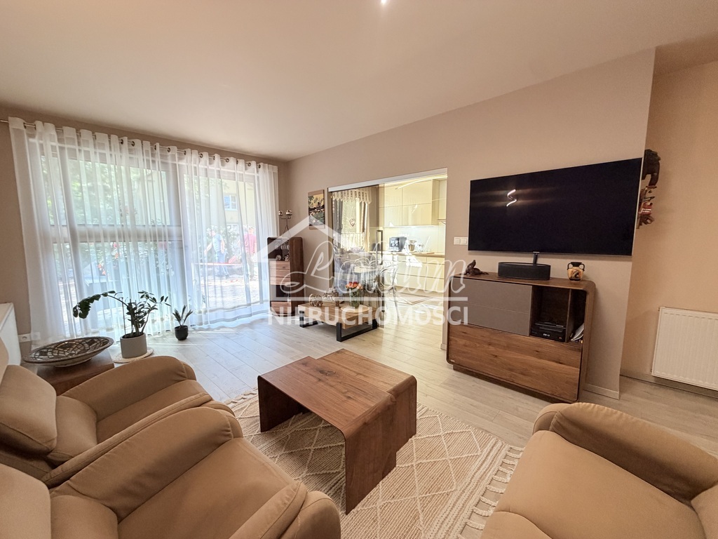 Mieszkanie 71,55 m², Police - zdjęcie 1
