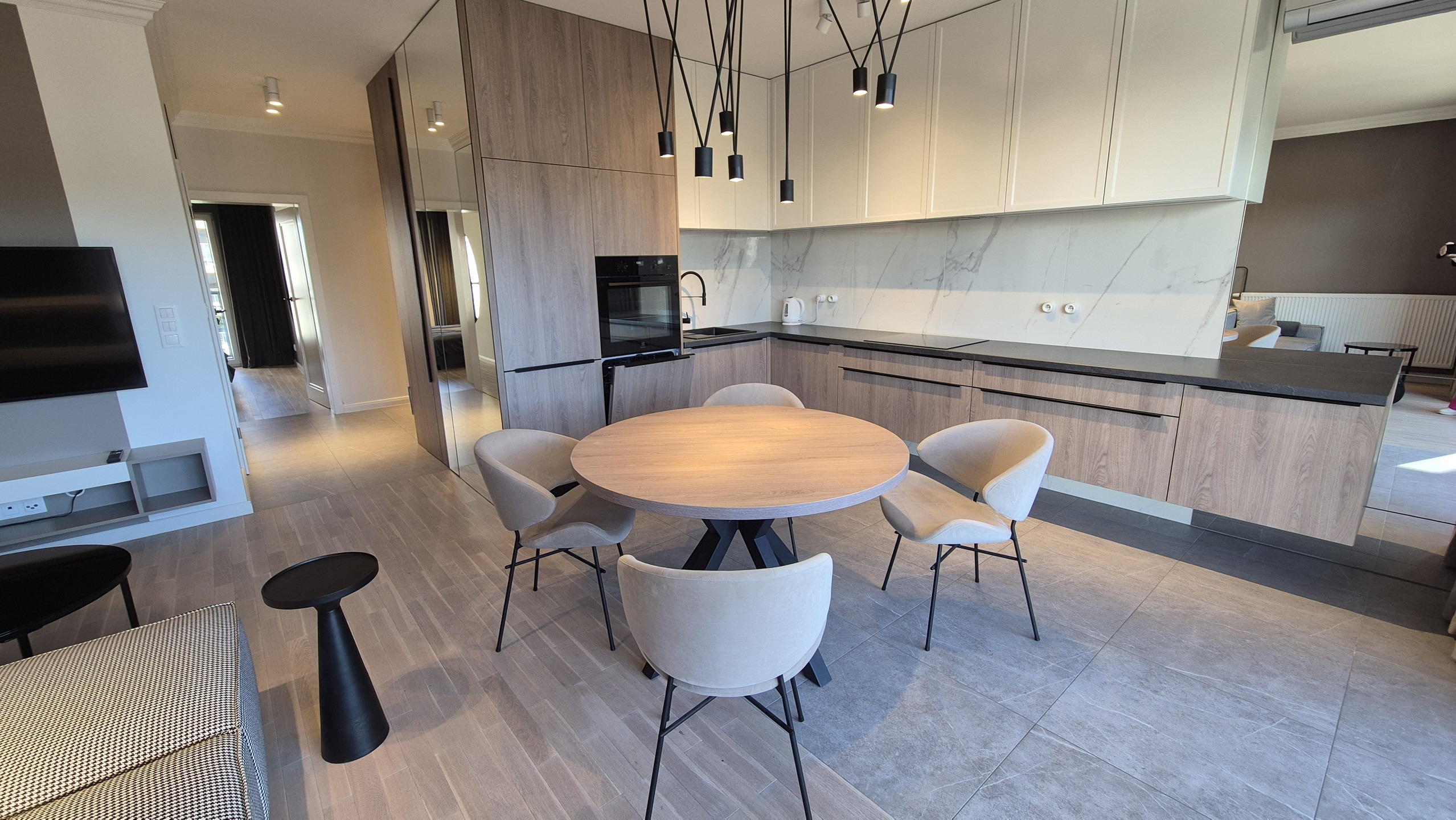 Nowy Brynów Rzepakowa 3 pok z gardeobą 2 balkony unikatowy apartament z garażem podziemnym - zdjęcie 3