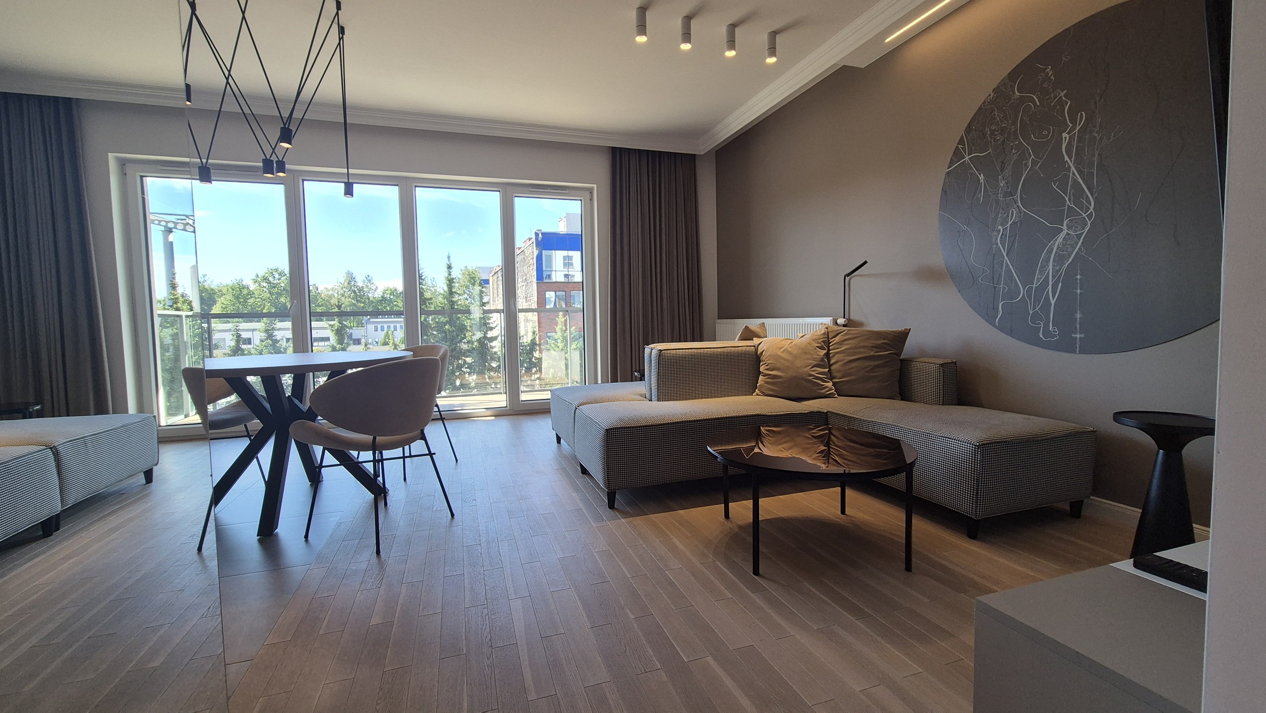Nowy Brynów Rzepakowa 3 pok z gardeobą 2 balkony unikatowy apartament z garażem podziemnym - zdjęcie 4