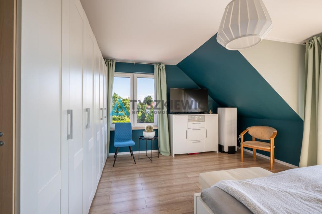 Duży dom blisko morza | 268 m² | 5 sypialni - zdjęcie 18